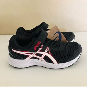 Kids ASICS Running Shoes size 3